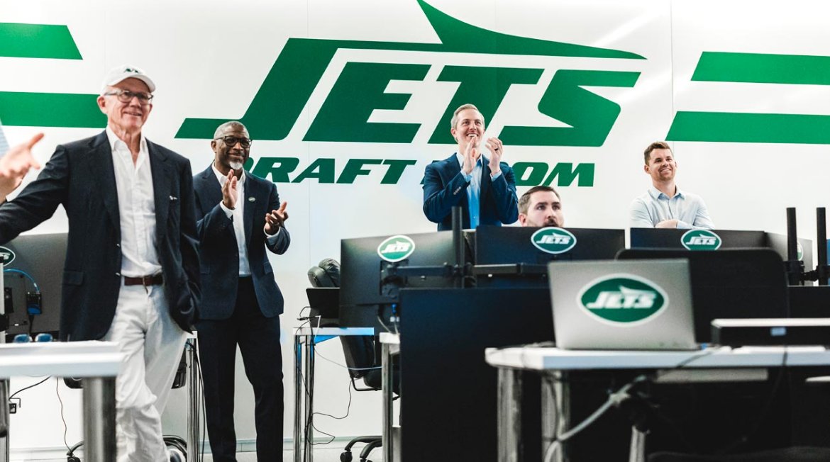 Carson V. Heady tweet media