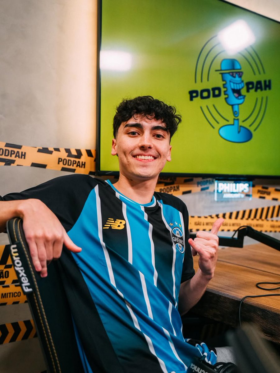 futgostoso's tweet photo. esse chorume do grêmio nem é tão chorume assim viu..... 🫦🫦 https://t.co/tccLt5dvZT