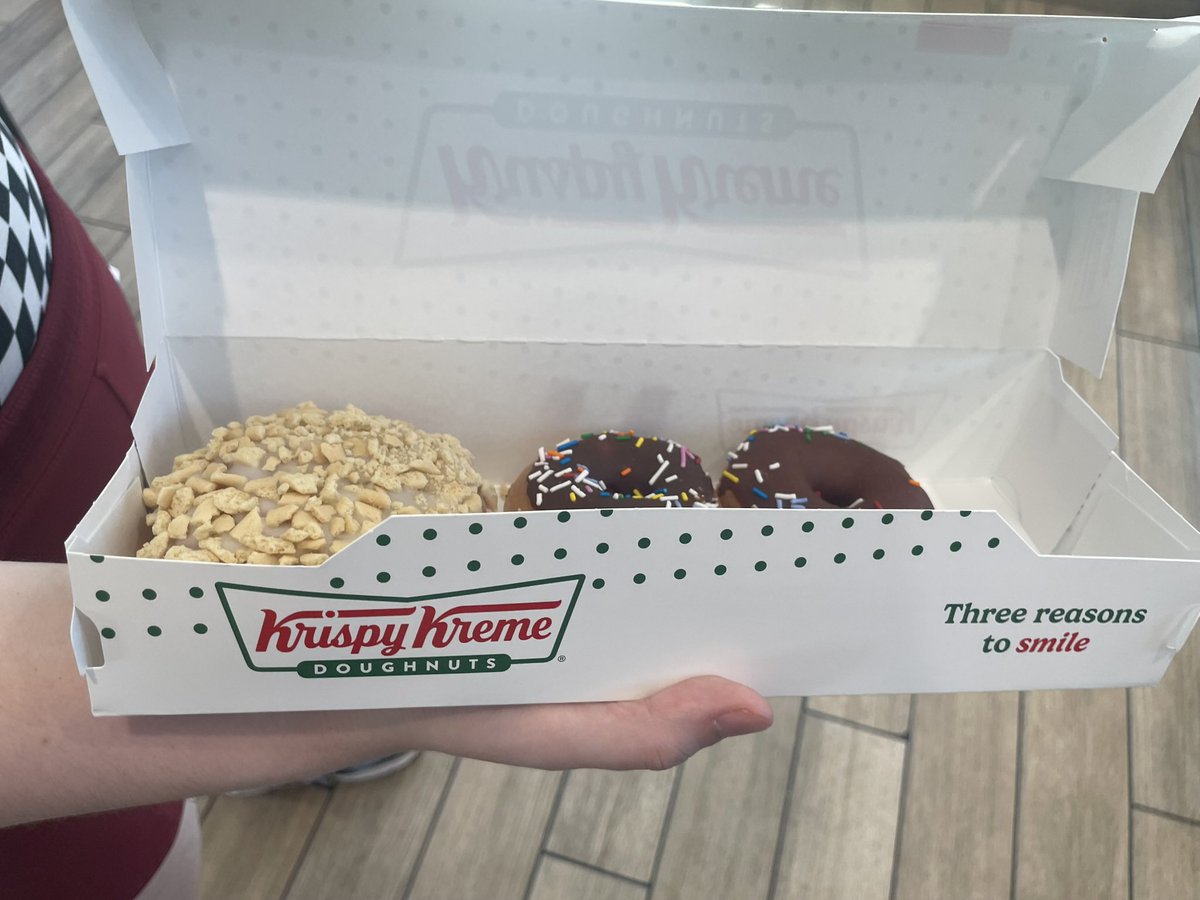 IS THIS A CULT? tweet media