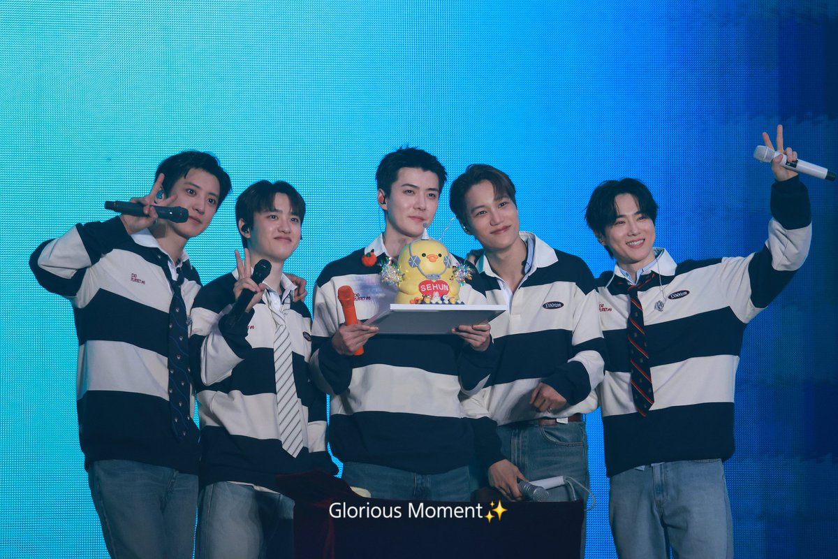 Glorious Moment✨ tweet media