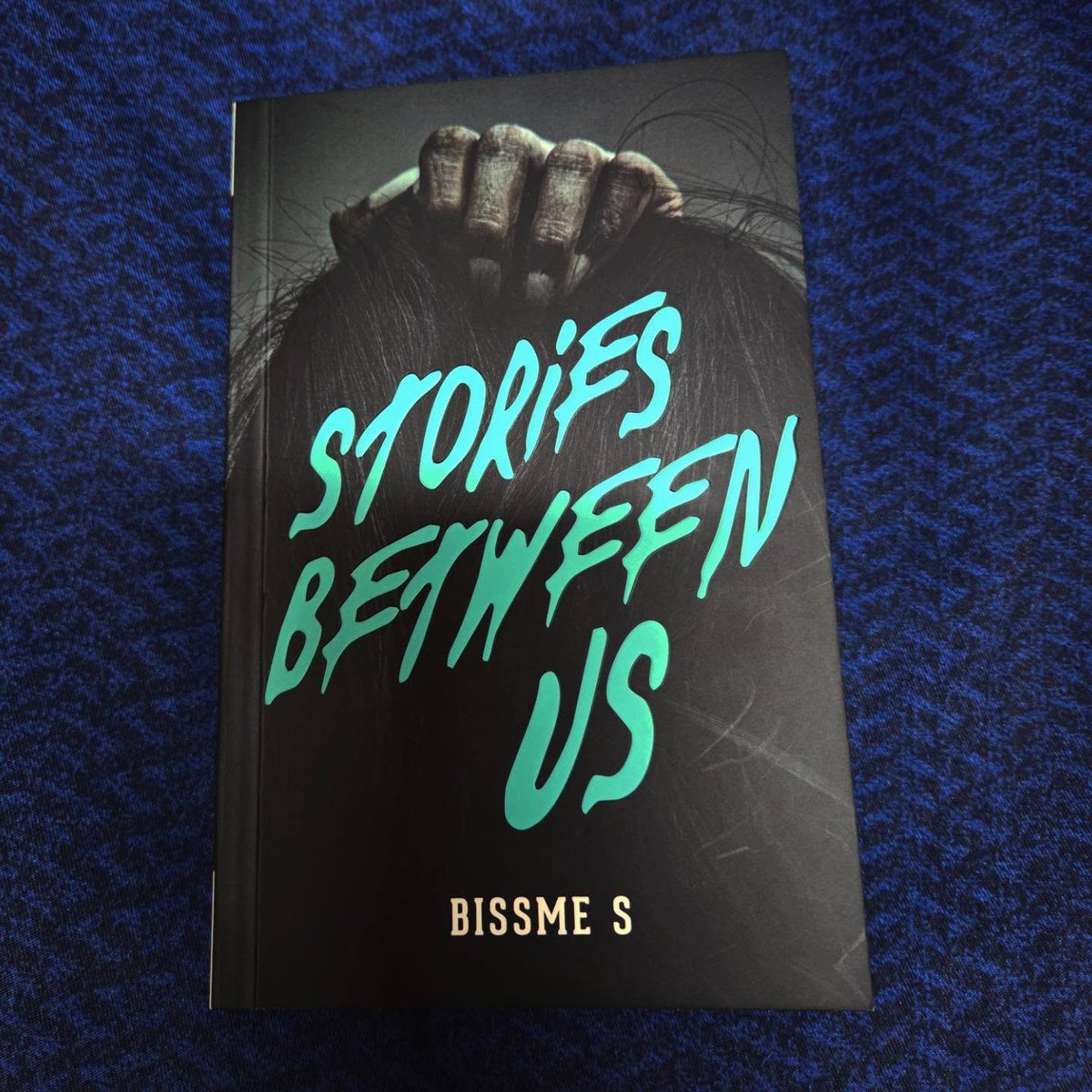 bissme's tweet image. “The secret to a happy marriage is to keep your fights clean and your sex dirty.”
- Stories Between us
Grab a copy of the book at Kedai Fixi, Sunway Putra Mall
#StoriesBetweenUs #BissmeS #Fixi