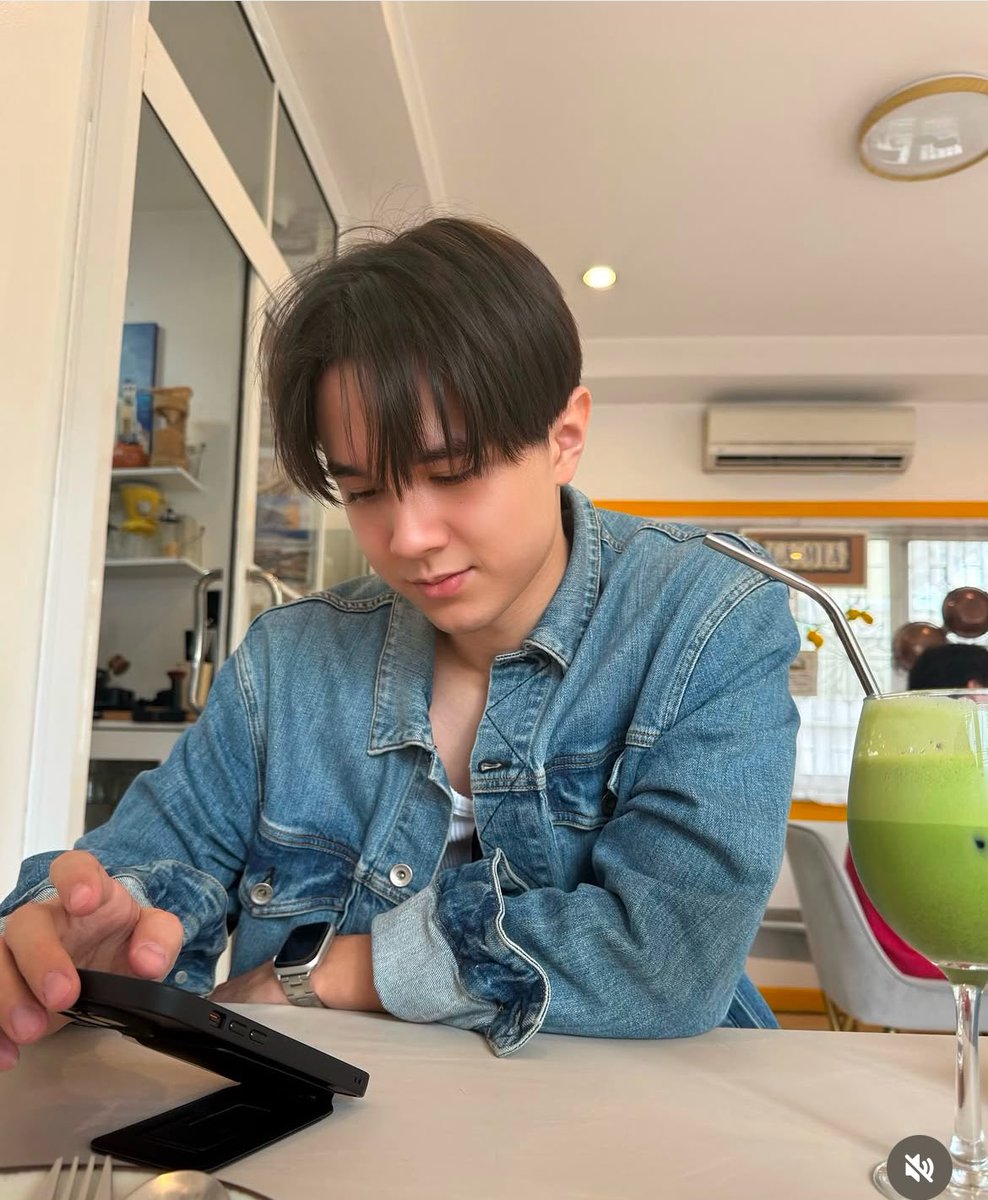 Its3aminthemorning tweet media