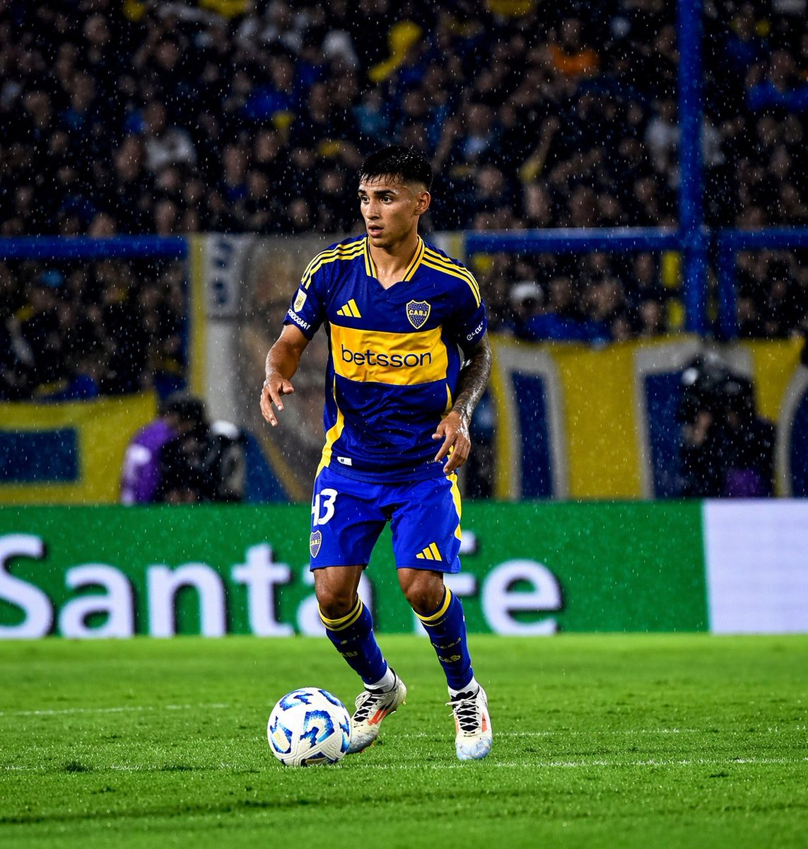 Si Pedri jugaba como este enfermo hoy, el Barcelona estaba en semifinales. Futbol total de Milton Delgado.