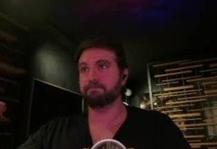 May 💜🌷 tweet media