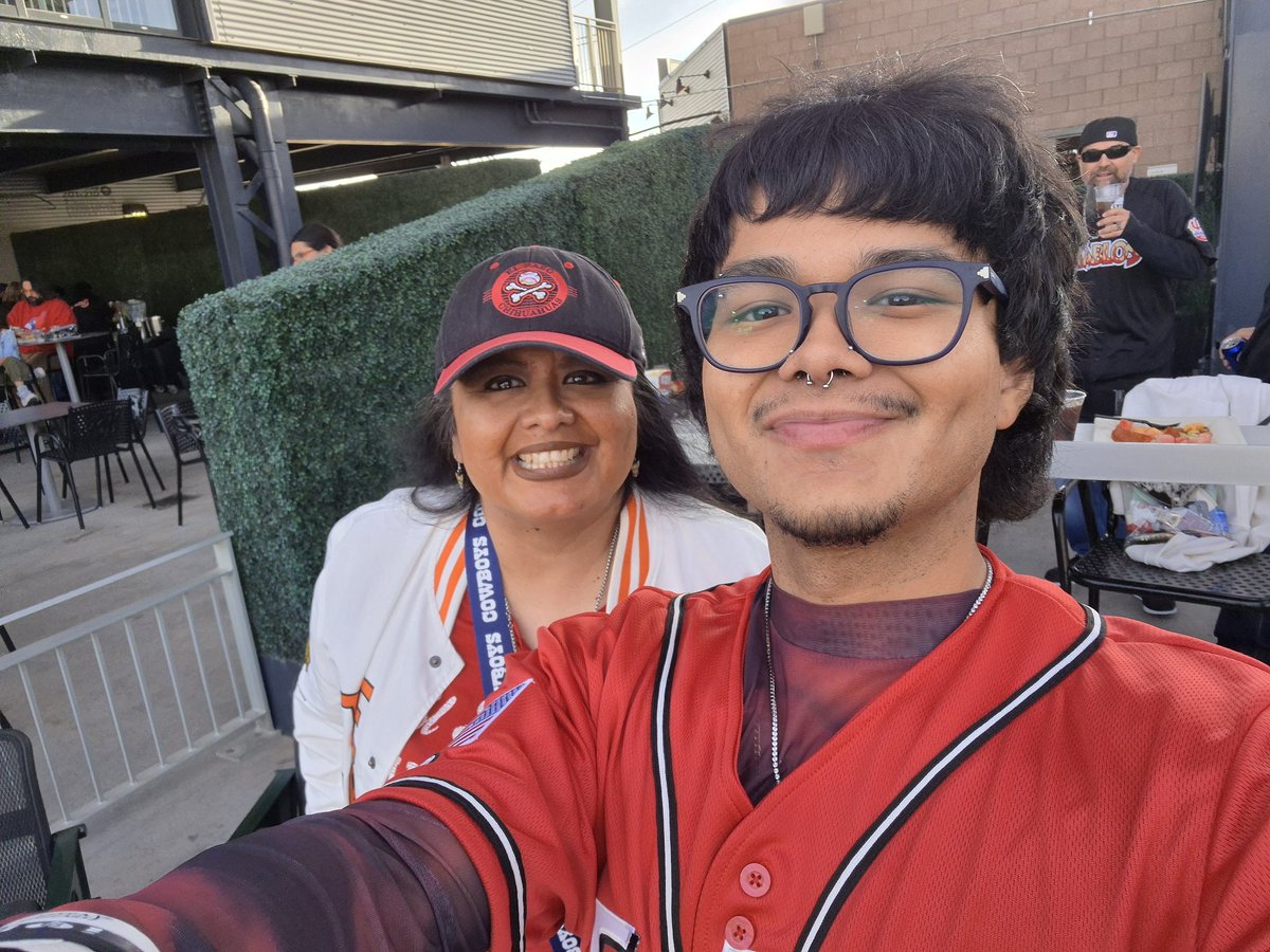 Christine Avila tweet media