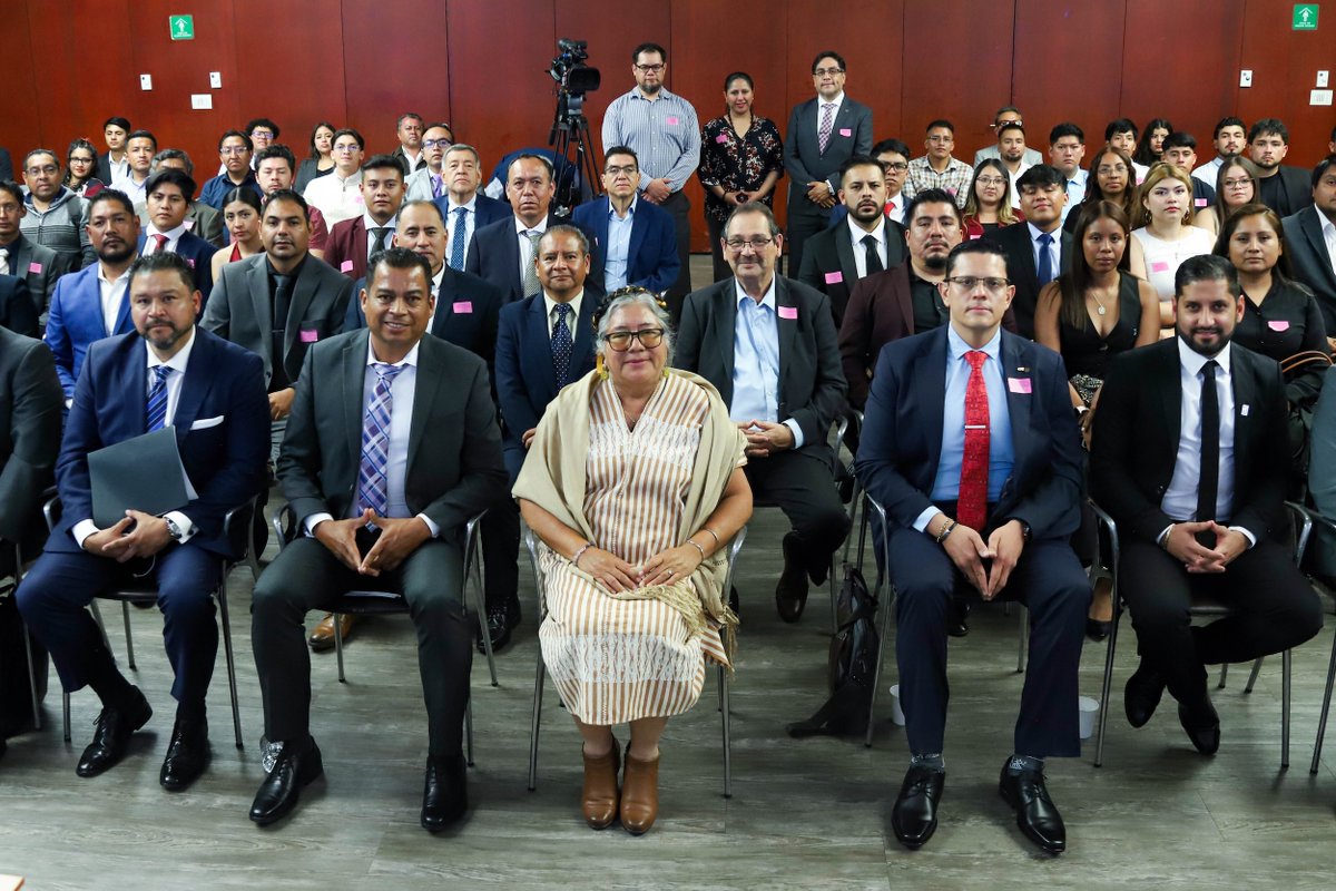 senadomexicano's tweet photo. 📷 En el Senado se celebró el Foro de “Análisis del marco normativo de la Topografía y la Geodesia en México”, donde especialistas dialogaron sobre los retos del ordenamiento territorial del país.

https://t.co/LwAIGMc0Ia https://t.co/gqy4OcESx0