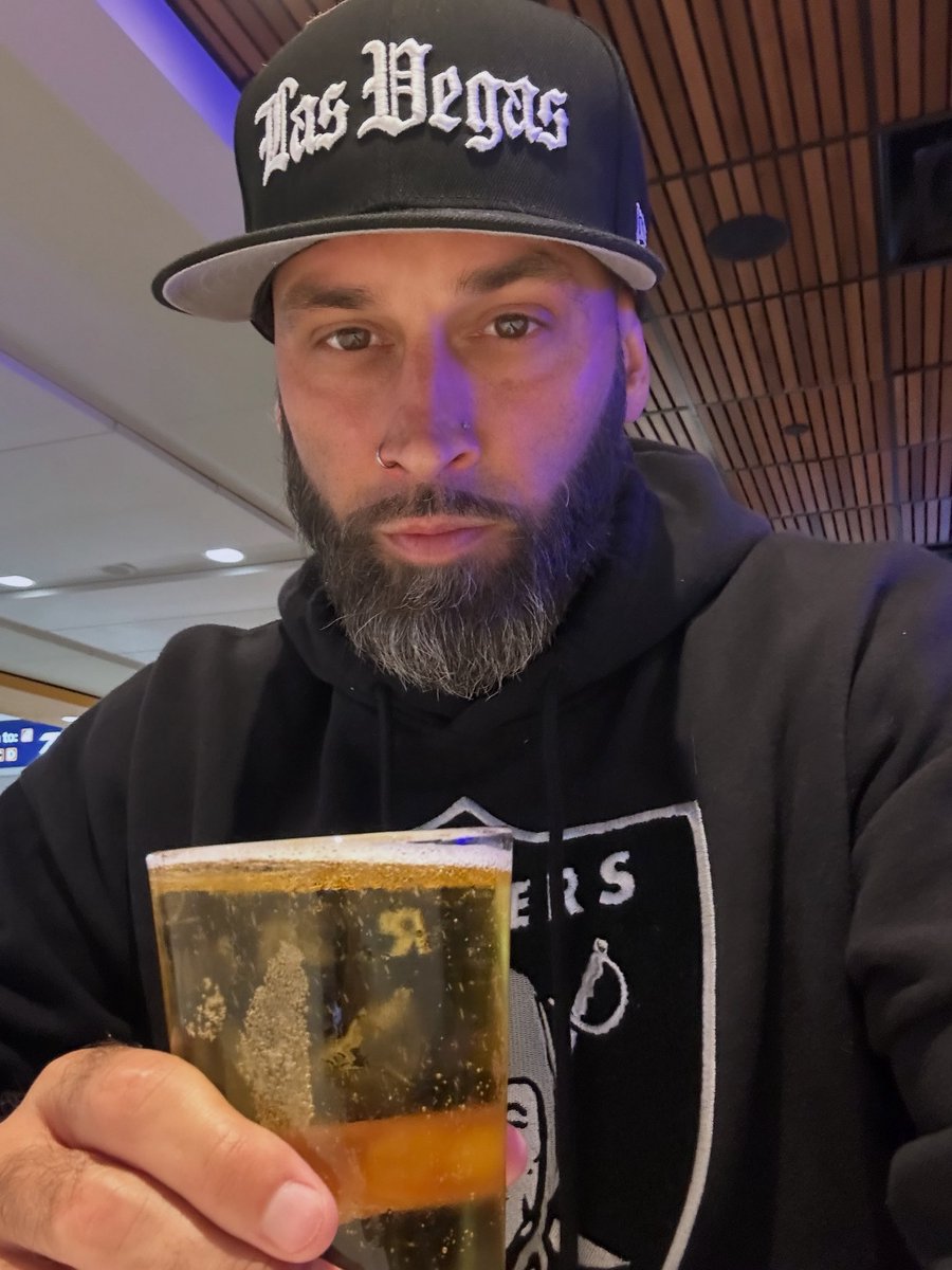 Graphk Raider tweet media