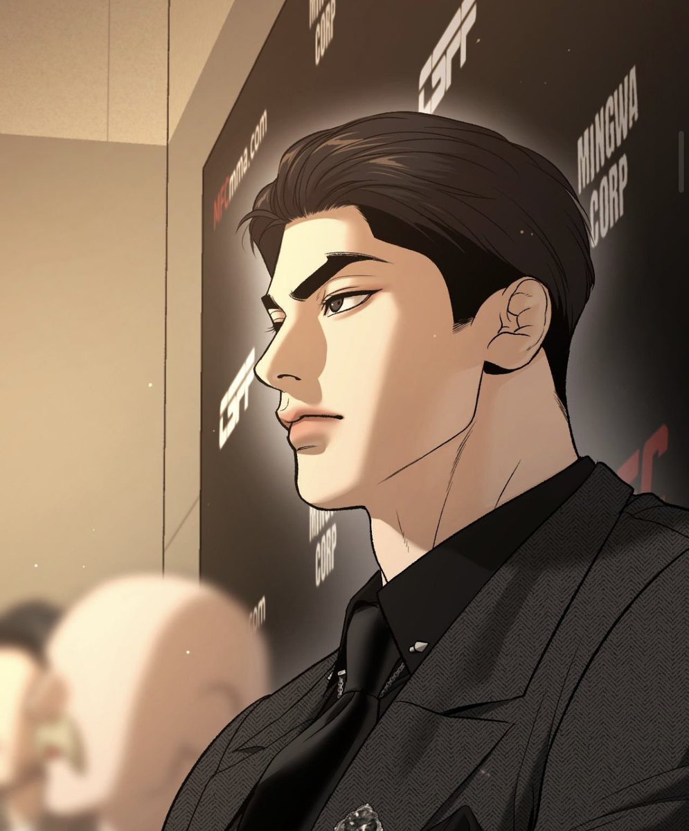 Kim Dan’s juicy lips tweet media