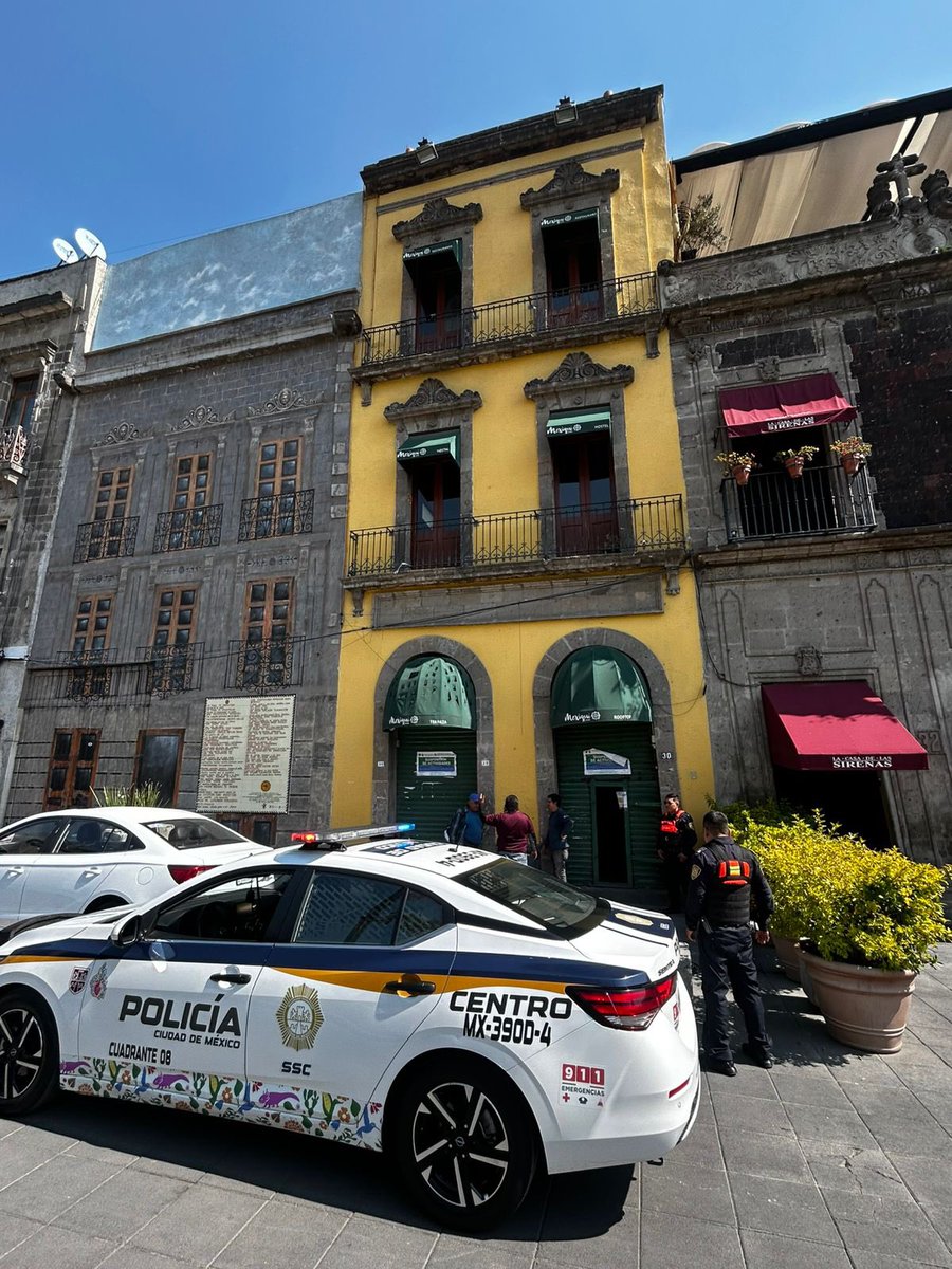 PAOTmx's tweet image. 🔍 En seguimiento a un reporte de @ach_CDMX, realizamos un recorrido en calle Guatemala, col. Centro, donde detectamos actividad en un inmueble catalogado por #INAH pese a sellos de suspensión; con apoyo de @SSC_CDMX, se retiró a 6 trabajadores