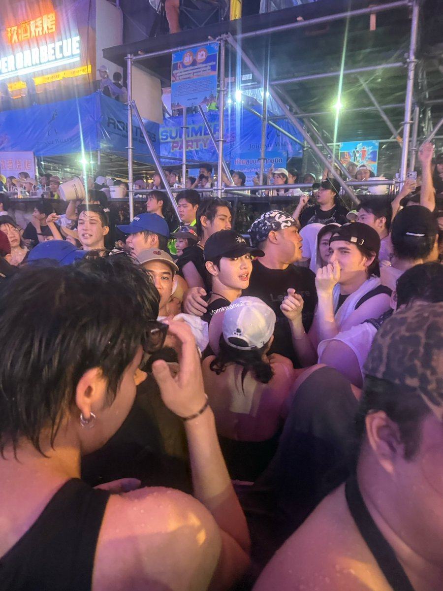 เริ่ดตัวจิงหล่อสวยมากป้าอิดสา #JamesSu