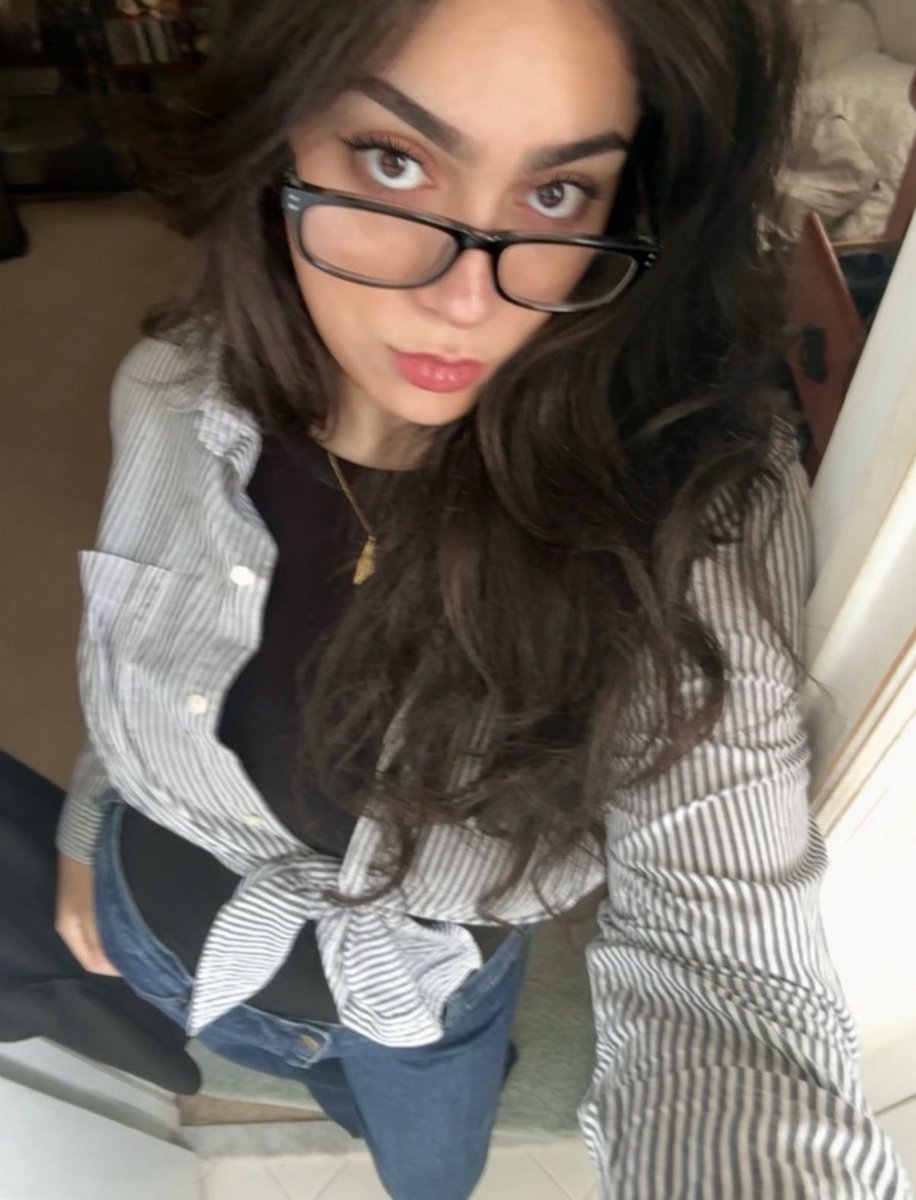 jelly 🪼⋅˚₊‧ ଳ⋆.ೃ࿔*:･ tweet media