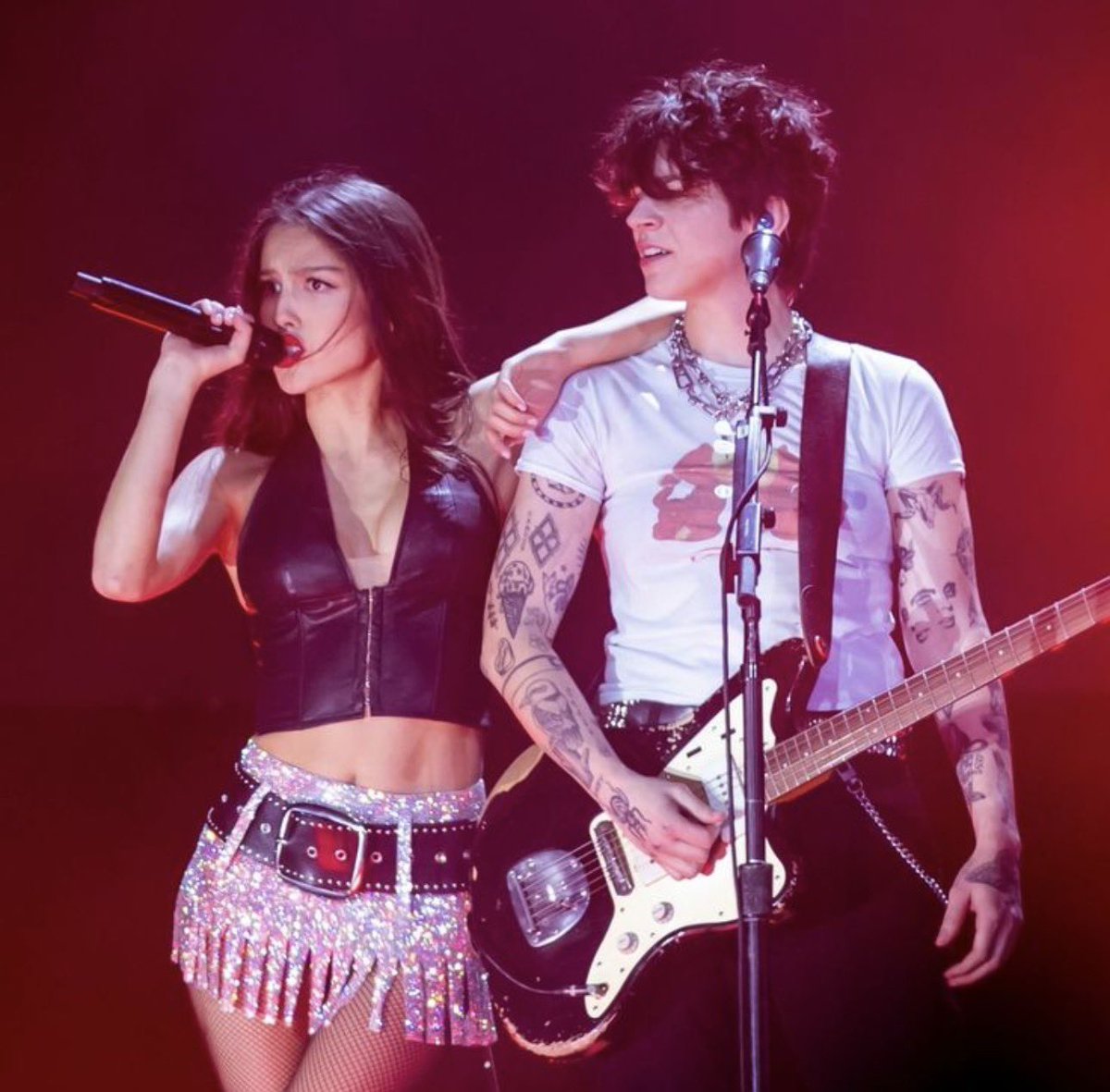 GRACIE IS PRETTY SAD ᥫ᭡ tweet media