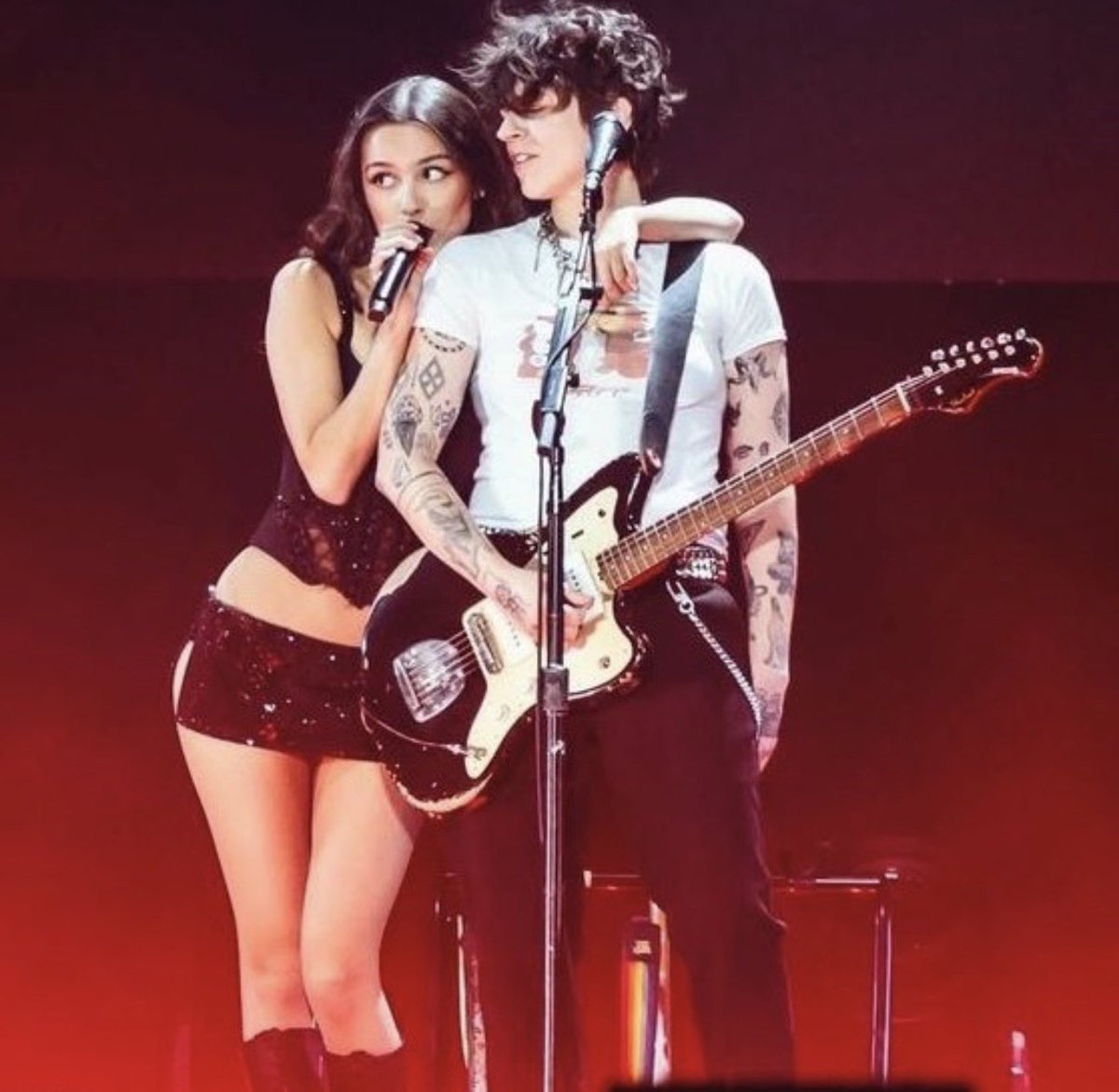 GRACIE IS PRETTY SAD ᥫ᭡ tweet media