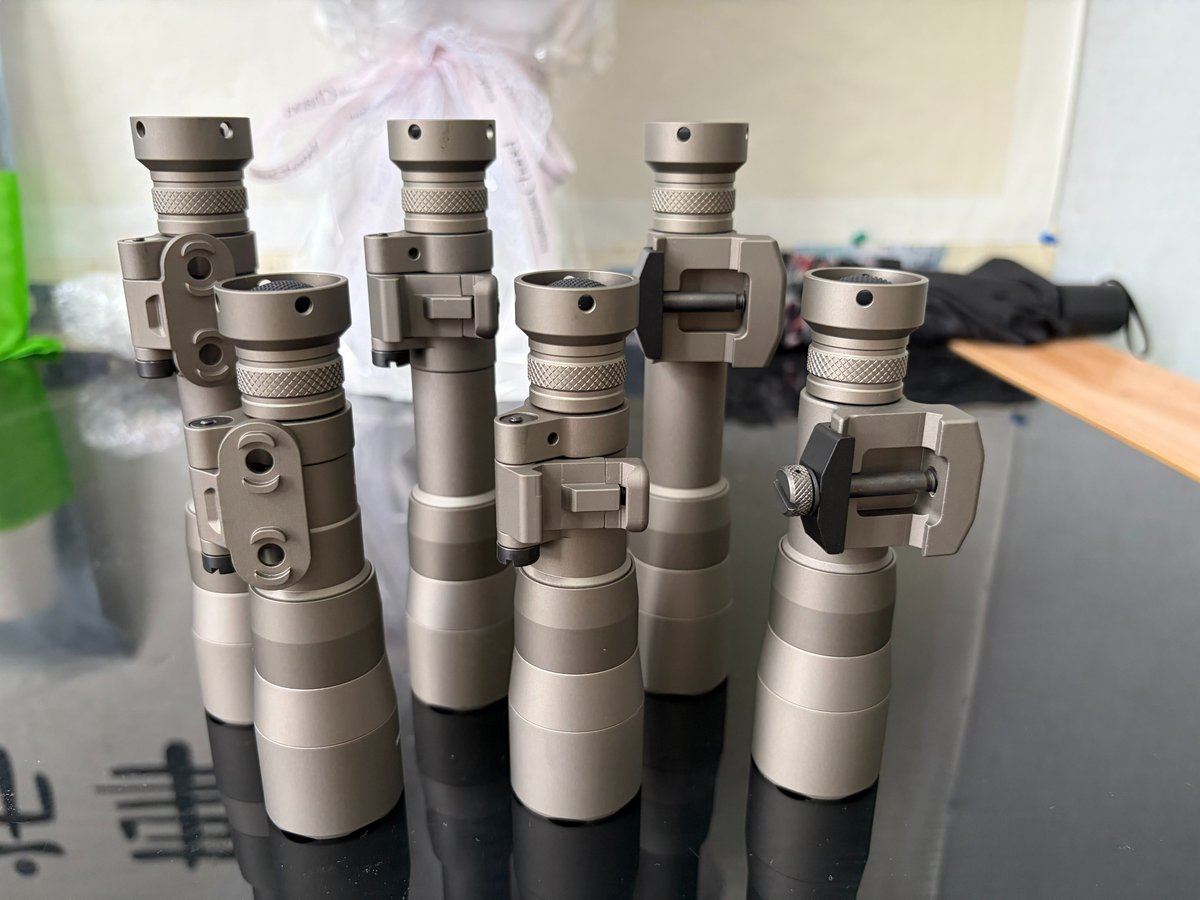 avery_case32650's tweet photo. 100,000 Candela USB Rechargeable Flashlight#WeaponLight #HighCandela #100000Candela #TacticalGear #Flashlight #RifleLight #somogear #infraim https://t.co/UoQCE77bjl