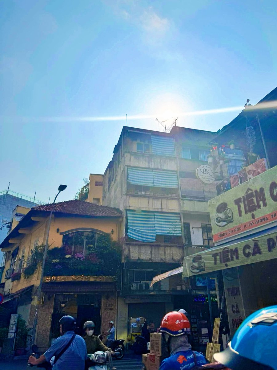 nố lù là gì ? tweet media