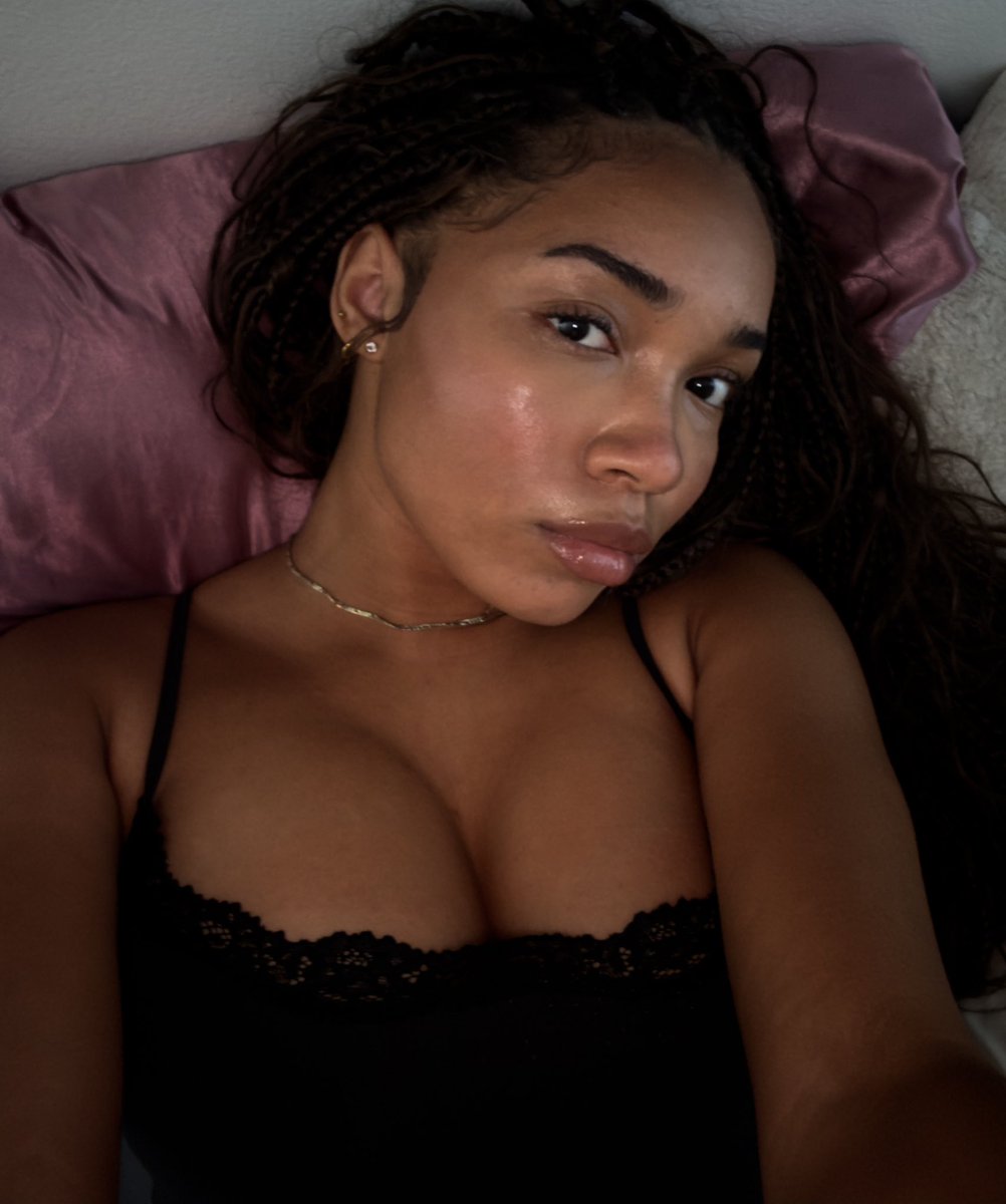 alyncheyy's tweet photo. 🎀 https://t.co/f1QNhp8XIm