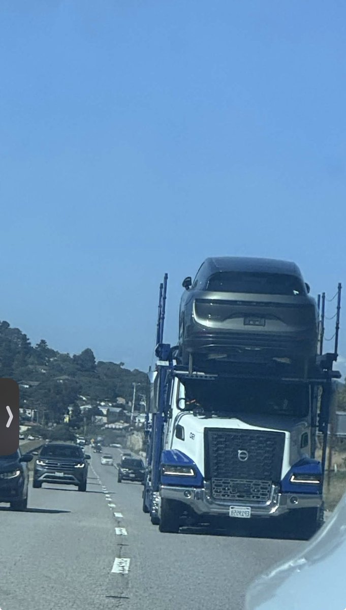 LetsGoLucid2022's tweet image. $LCID someone spotted fully #Gravity loaded hauler.