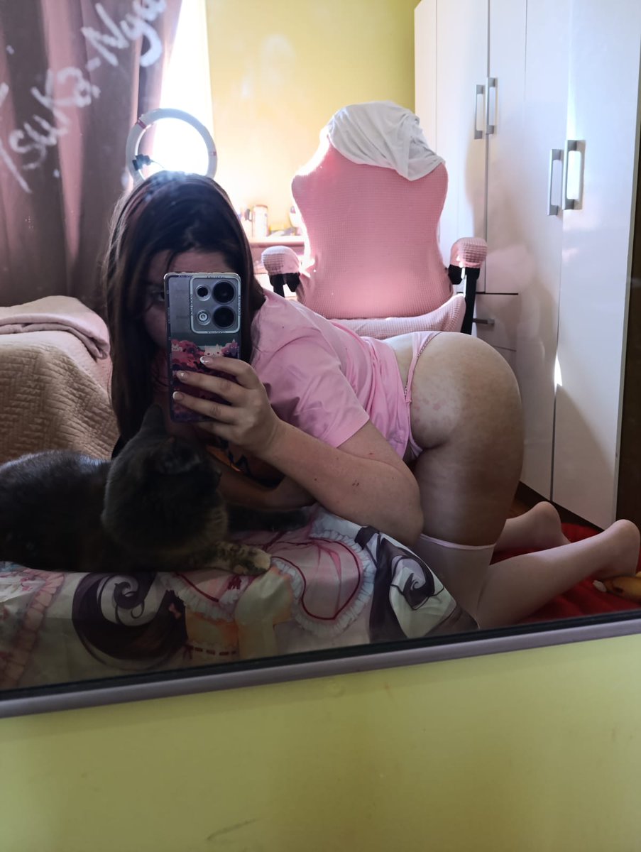 Tsuka Nyu tweet media