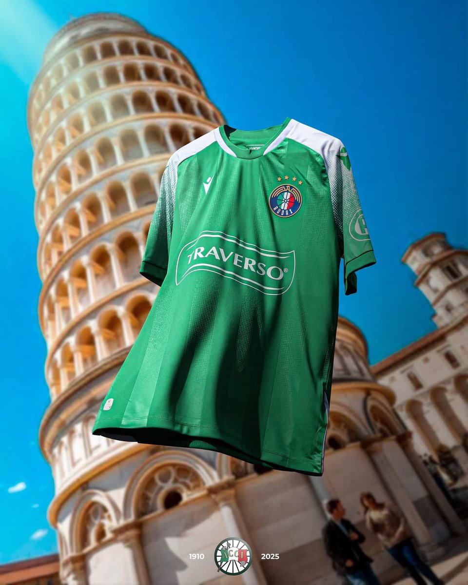 Nome: Audax Italiano
País: Chile
Cor predominante no escudo: azul
Cor do uniforme principal: verde

(???????)