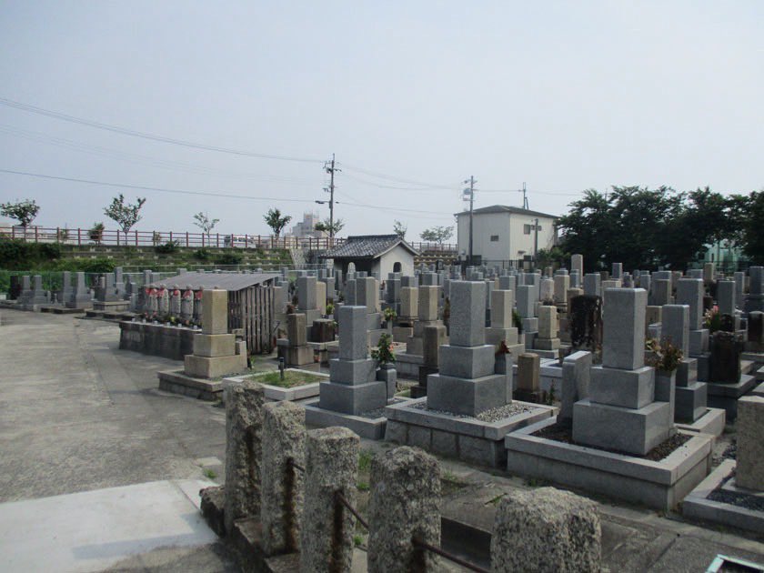 begod453622's tweet photo. 大阪府摂津市の共同墓地でお墓の新規建墓工事の現地打合せでした👷‍♂️

https://t.co/LsUXJazHol

#お墓 #終活 #供養 #南無阿弥陀仏 #工事 https://t.co/XoCrPEdKhU