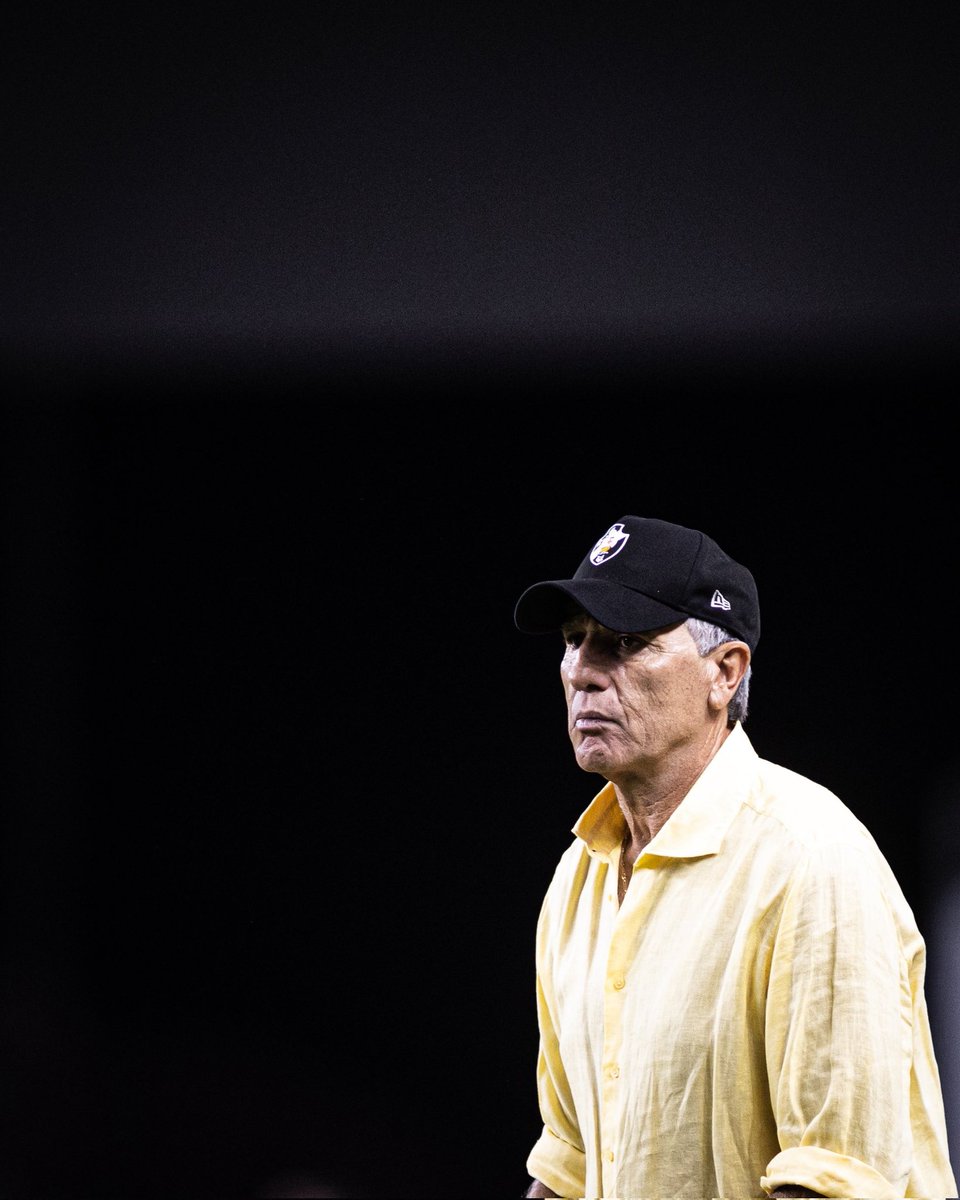 Noite de Copa tweet media