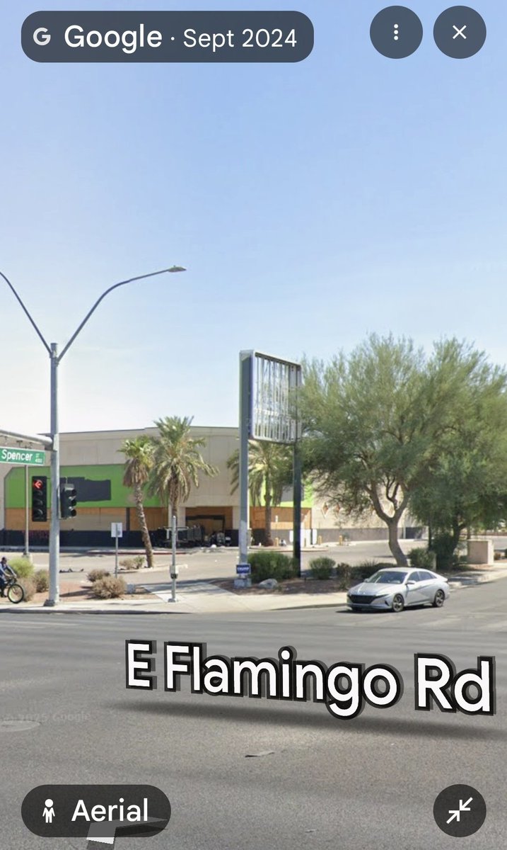 96f20P_JRoToole's tweet image. Not according to Google maps. Did a 360° sweep. There's no Circle K there.