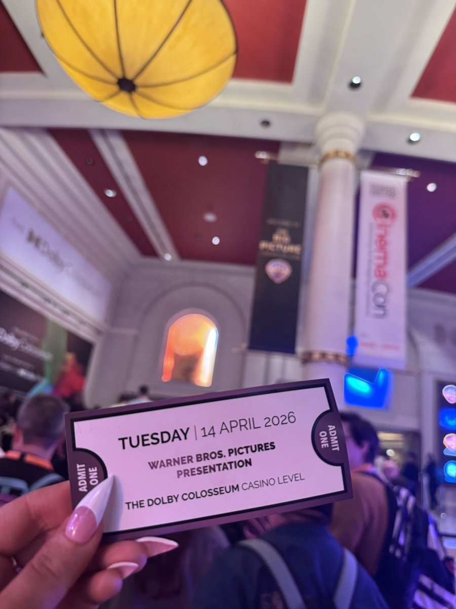 Offscreen Central tweet media