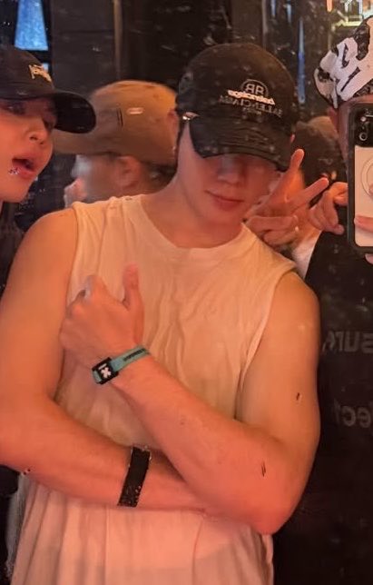 ' 𝙋𝙖𝙣𝙜 ✿ ◡̈ tweet media