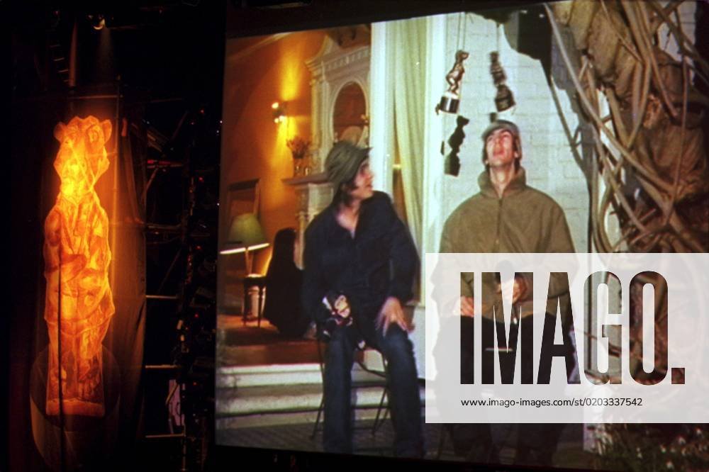 mads 💿 tweet media