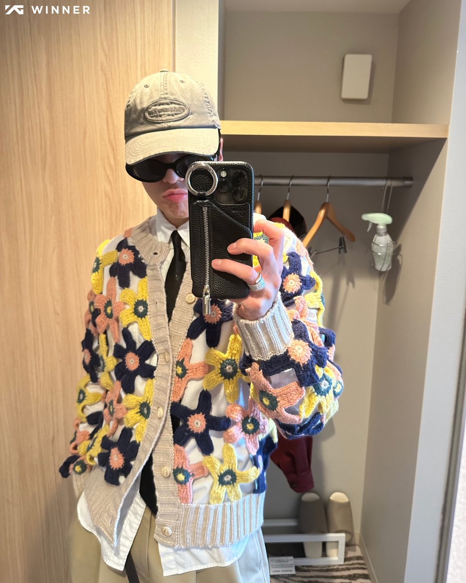YGJAPANofficial's tweet image. 【#KANGSEUNGYOON】

𝟮𝟬𝟮𝟱-𝟮𝟲 𝗞𝗔𝗡𝗚 𝗦𝗘𝗨𝗡𝗚 𝗬𝗢𝗢𝗡 : 𝗣𝗔𝗦𝗦𝗔𝗚𝗘 #𝟮 𝗖𝗢𝗡𝗖𝗘𝗥𝗧 𝗧𝗢𝗨𝗥 𝗜𝗡 𝗝𝗔𝗣𝗔𝗡

┈┈┈┈┈┈┈ ⁺ ⟡
MEMORIES PHOTO #7
₊ ⊹・┈┈┈┈┈┈

#WINNER #위너 #ウィナー #강승윤 #カンスンユン #YOON
#PASSAGE2_CONCERT_TOUR #YG
