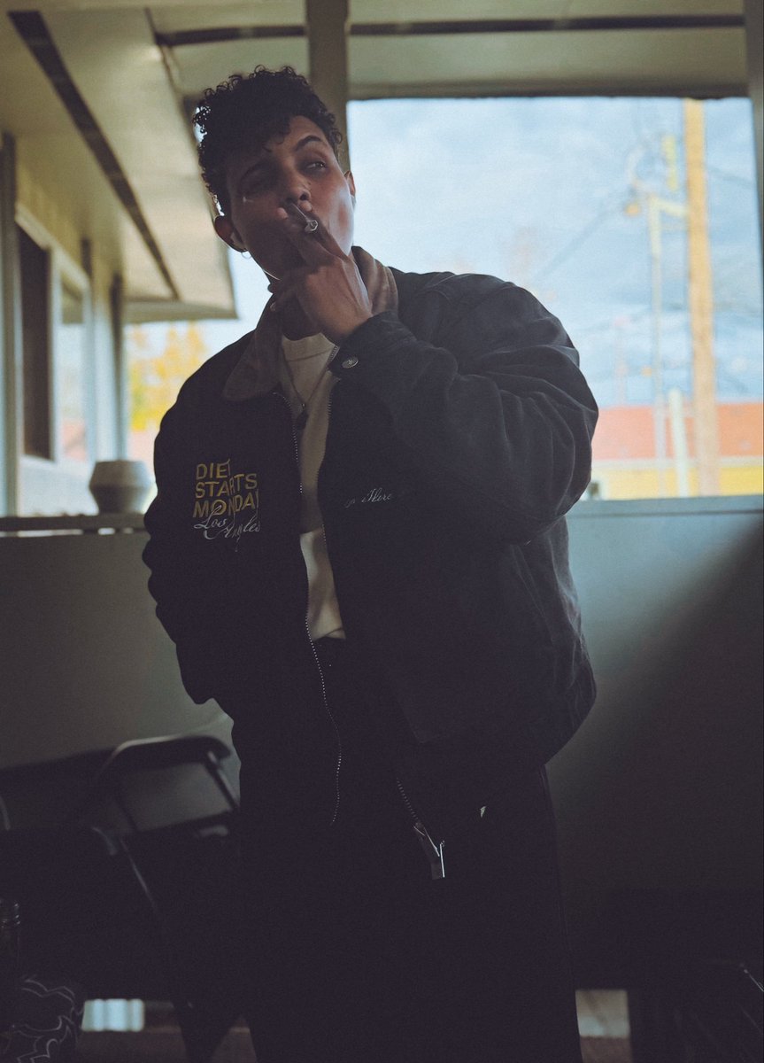 Animal Mother 🐺🗡️ tweet media