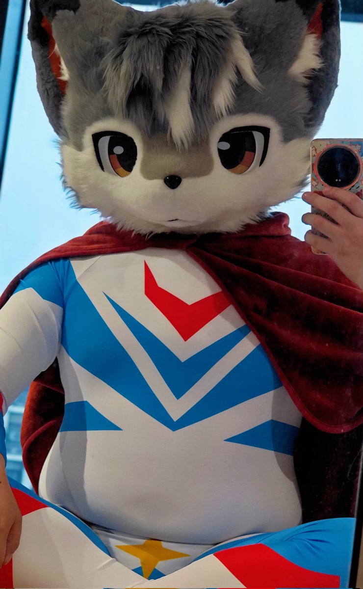 Z_SAMOYE's tweet image. 小肚小肚，打开窗帘（我希望我腰上的肉能减一减🥺，马上夏天了我一定去锻炼）