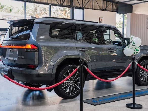 The Instigator tweet media