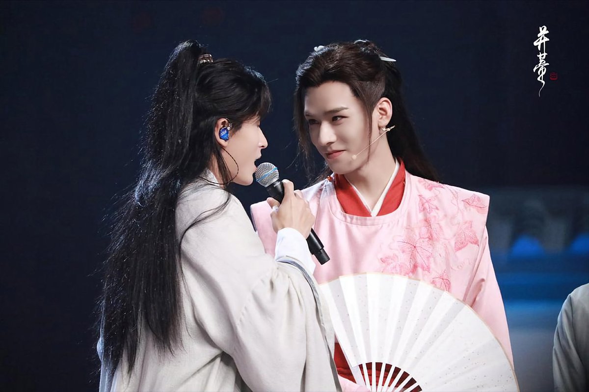 Dawn on 🏔 (anti-toxics & anti-zsj believers) tweet media