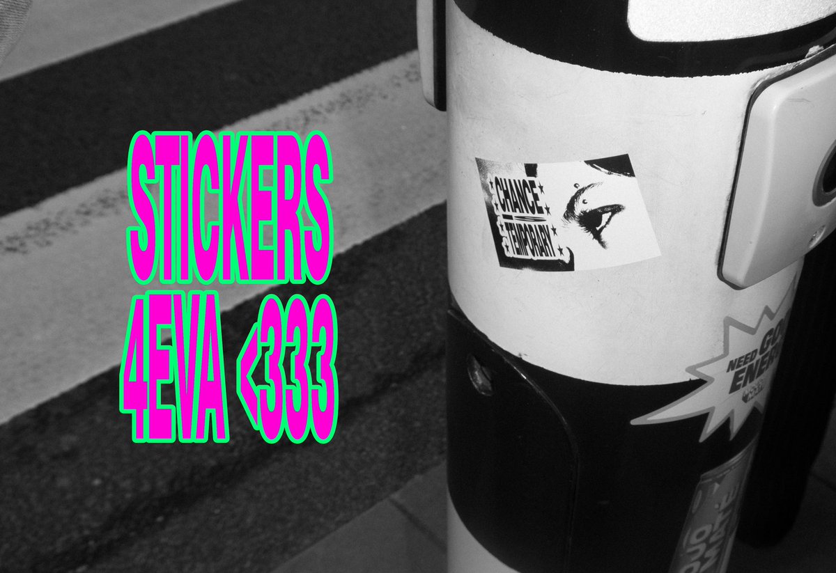 ev4p0ration's tweet image. du nouveau sur la behanceosphère 
behance.net/gallery/247539…