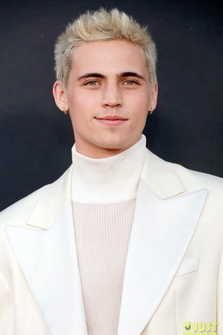 rafael renault tweet media