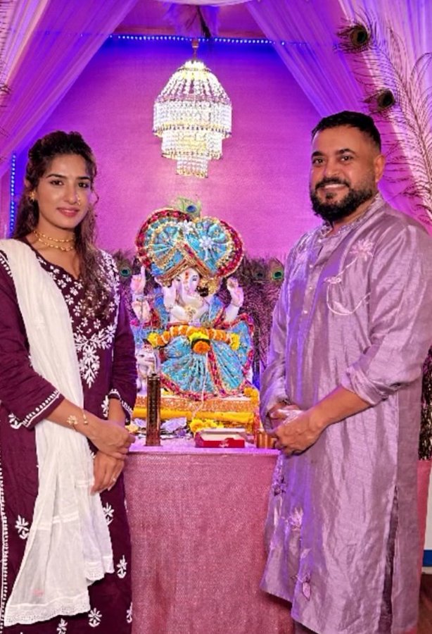 Thud Pasha tweet media