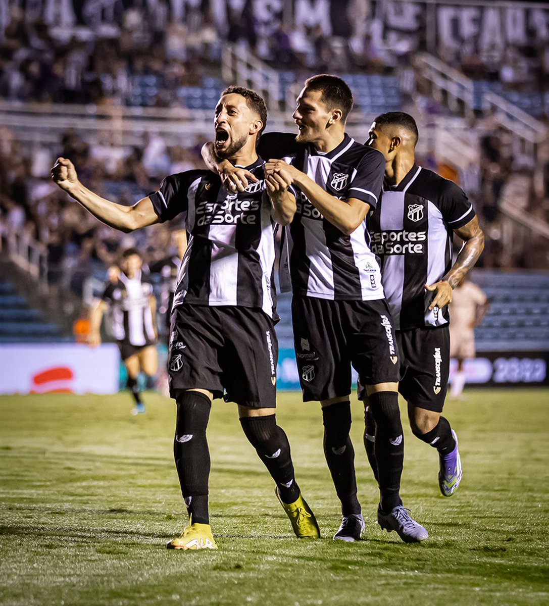 NOITE ALVINEGRA NO PV! 🏟️🏁

De virada, o Vozão VENCE a Jacuipense por 4 a 1 e segue na disputa pela classificação para a próxima fase da Copa do Nordeste.

Nossos gols foram marcados por Giulio, Júlio César, Melk e Vina. ⚽

Obrigado pelo apoio, Nação! Vamos seguir juntos! 💪