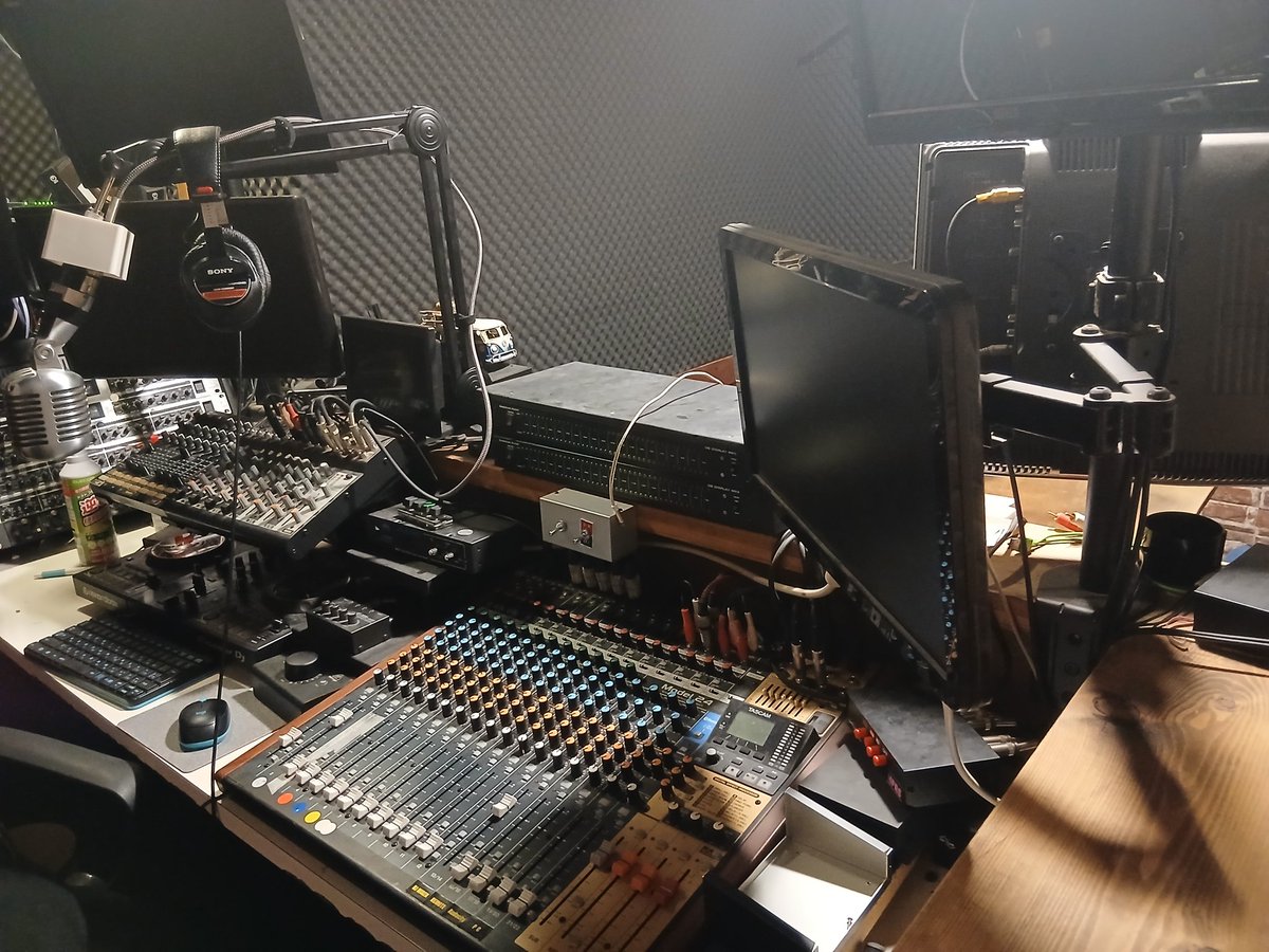 DJとらやん tweet media