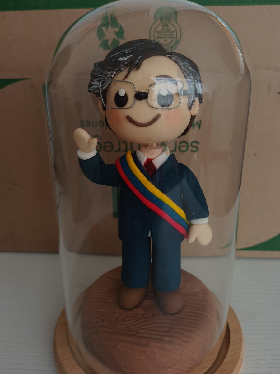 Me regalaron un #Petrico <a href="/petrogustavo/">Gustavo Petro</a> <a href="/PactoHistorico/">Pacto Histórico Colombia</a>