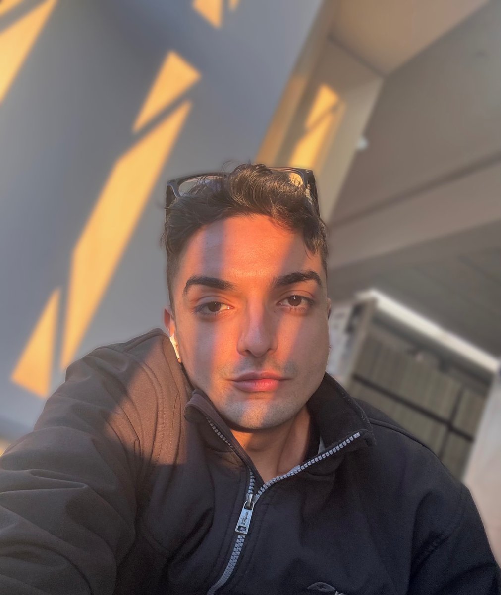 ThiagoEstevesMa's tweet image. Just an immigrant yearning for his next destination. 🩶🧡 music.apple.com/us/album/is-it… #NeverSettle