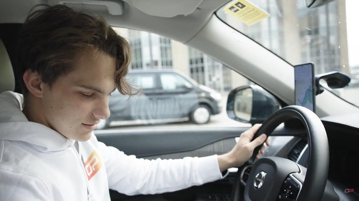 aurora ⁸¹ 🥐 #P1ASTRI || going to → cota!! tweet media