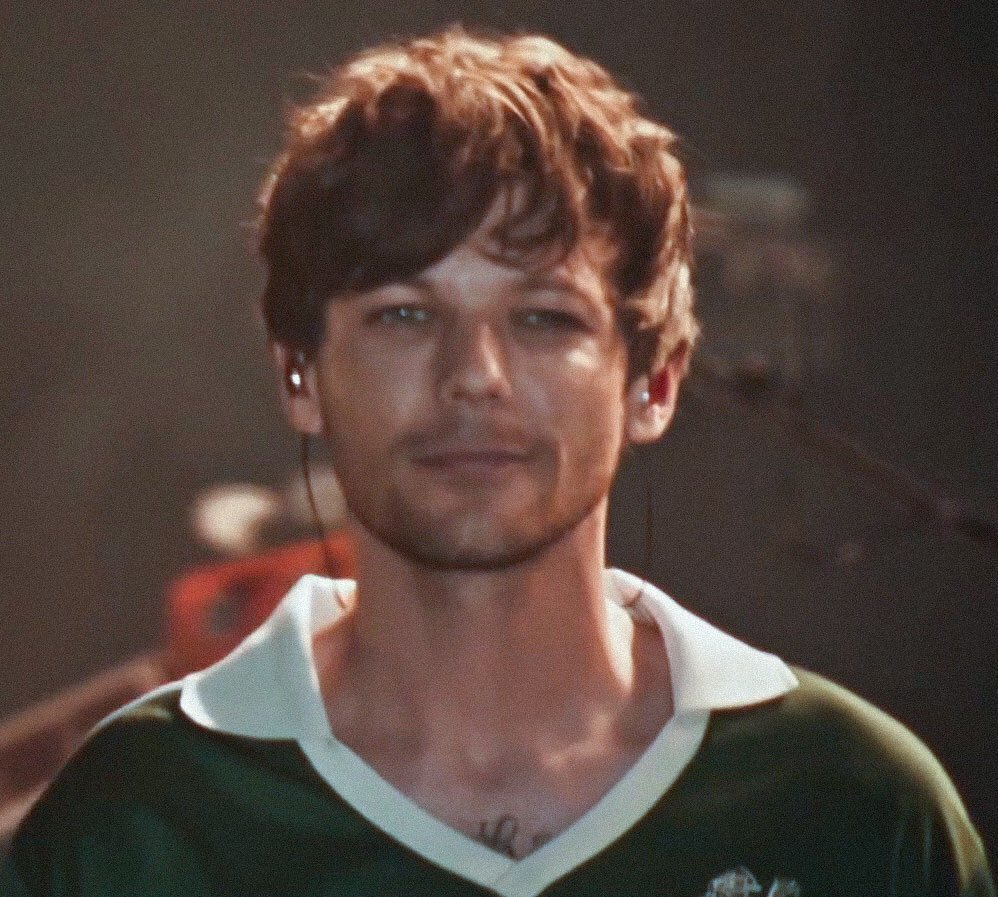 just louis tweet media