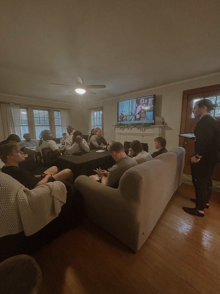 HanNussbaum's tweet photo. My favorite night of the month! Post spring practice meal &amp; boy, they were HUNGRY! 😂

These guys are family. 💜 #EverLoyal @coachcjnuss @UNIFootball https://t.co/fWmWBW5FWr