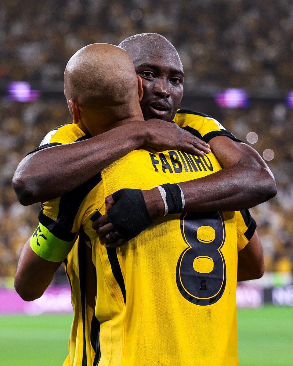 ITTI MANIA - اتي مانيا tweet media
