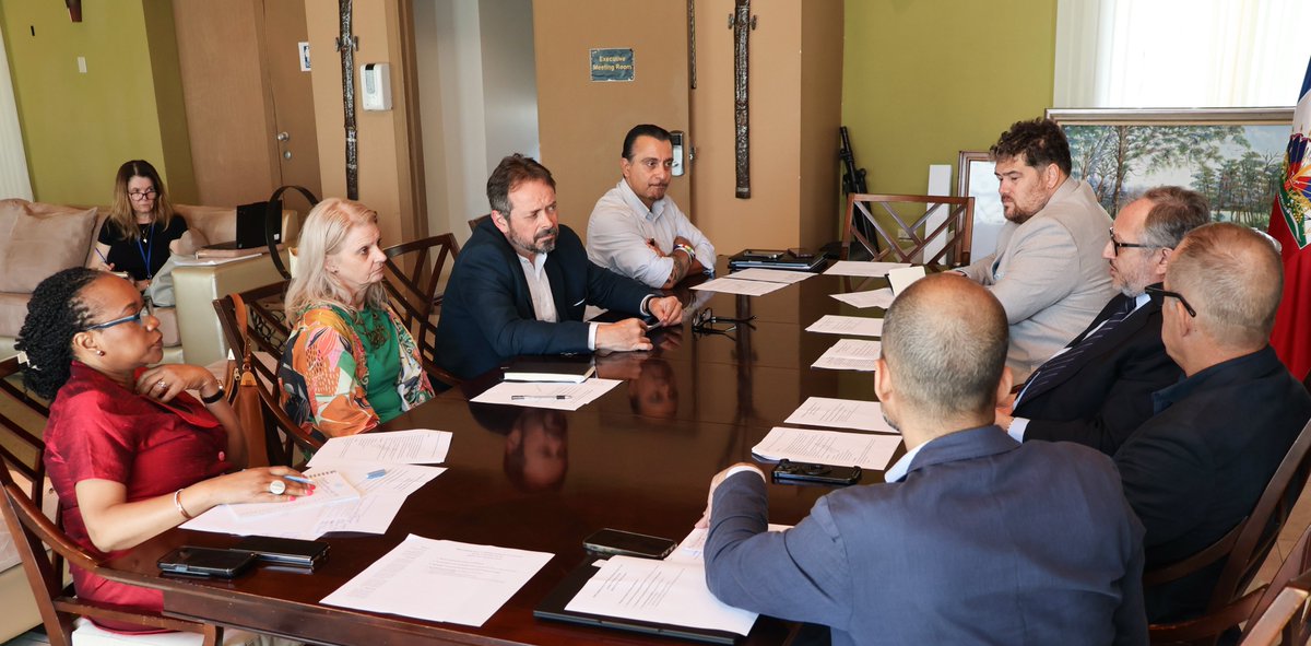 Carlos Ruiz Massieu tweet media
