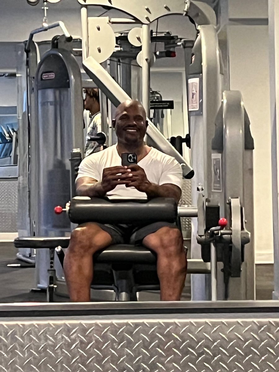Mr.Marcus™ tweet media