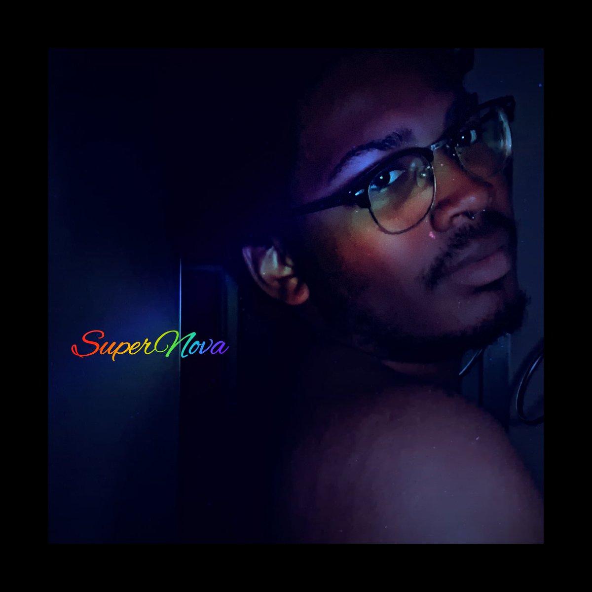 SuperNova ✨️
My sophmore album...Reaches the end of the rainbow 05.01.26 ♥️

See you on the other side <3
#newmusic #rh