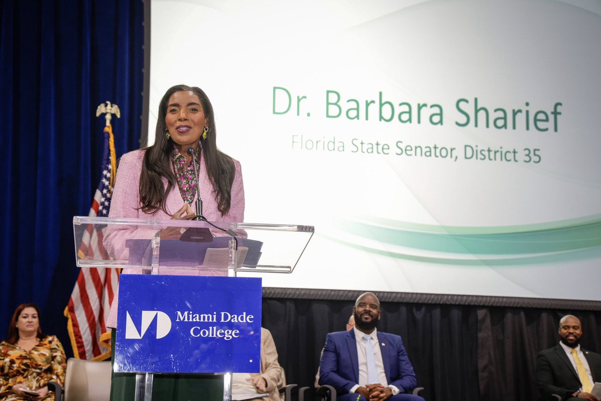 Miami Dade College tweet media