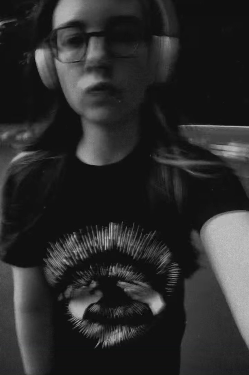 fernanda tweet media